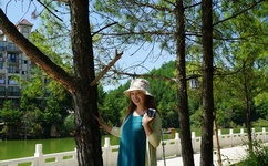 双性人生殅器自交图片